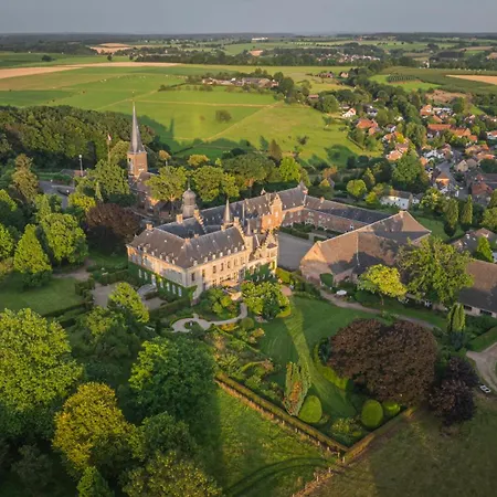 Kasteel Mheer D'hotes 3* 诺尔贝克