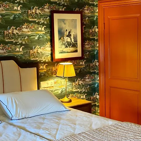 Kasteel Mheer D'hotes Bed & Breakfast 3*