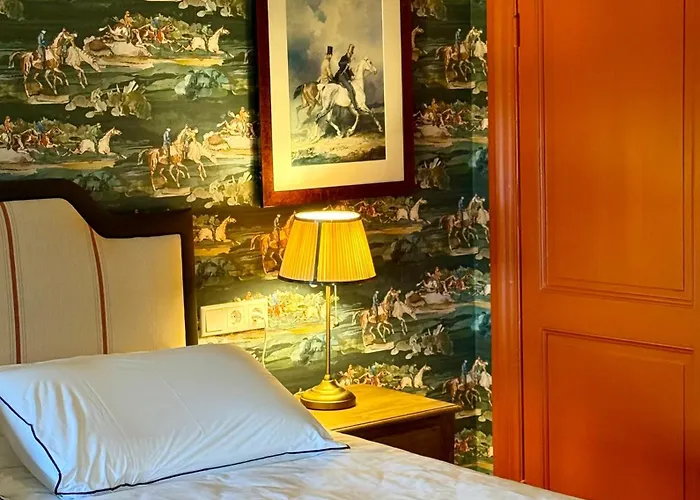 Kasteel Mheer D'hotes Bed & Breakfast 3*